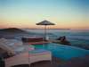 Birkenhead House - pool overlooking ocean